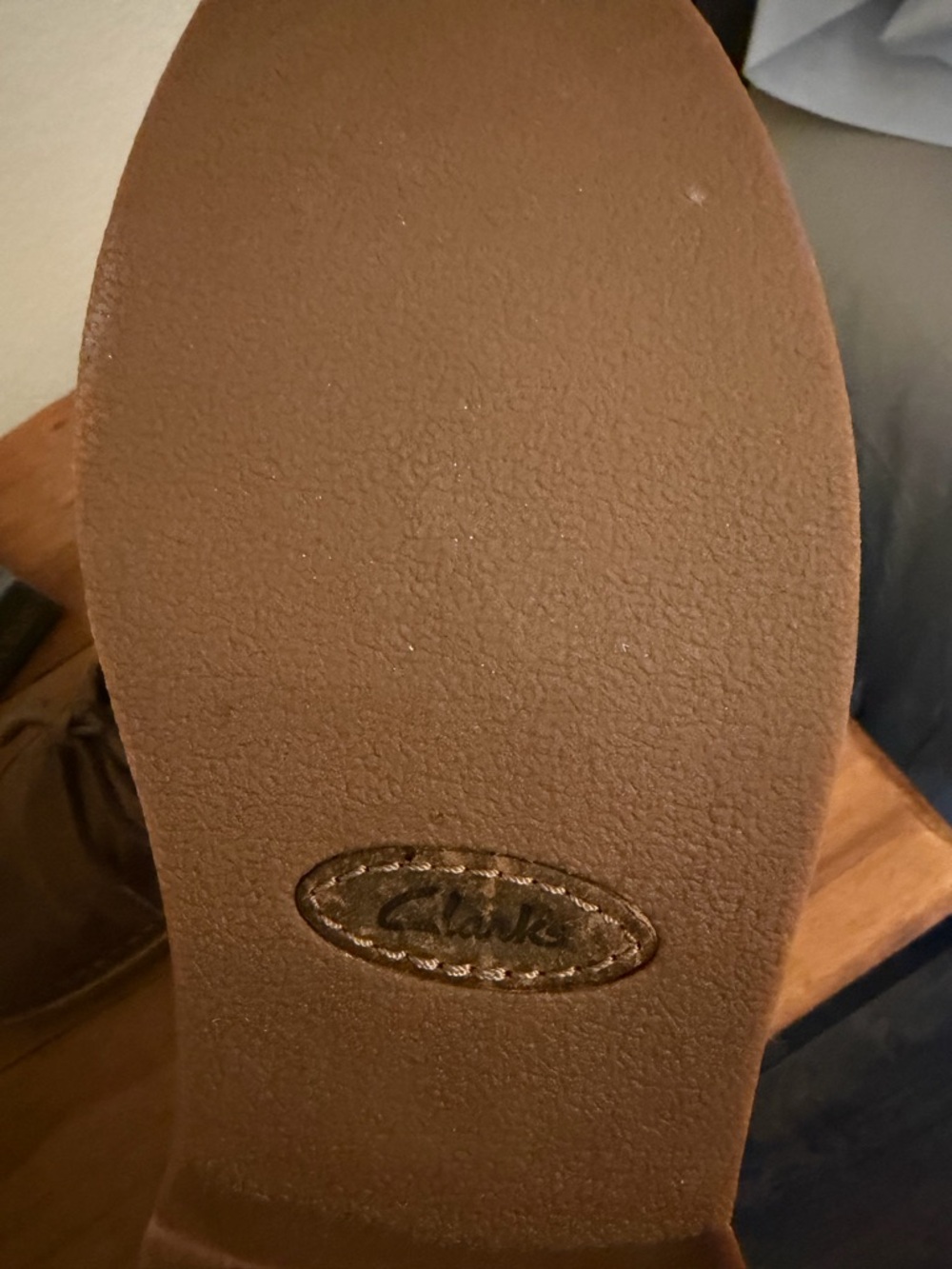 Clarks Women’s  Dark Brown Leather Chukka Boots - Picture 4 of 8